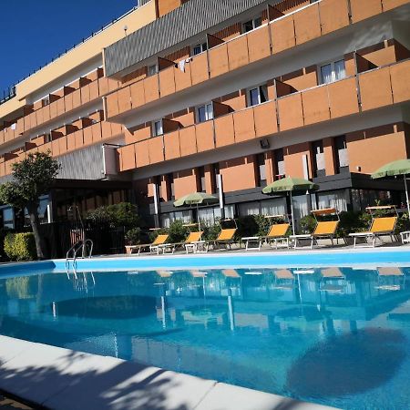 רימיני Park Hotel מראה חיצוני תמונה